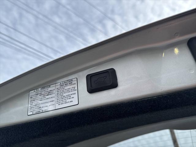 used 2005 Lexus RX 330 car, priced at $6,991