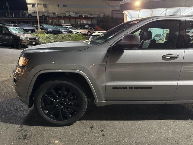 used 2018 Jeep Grand Cherokee car, priced at $27,991