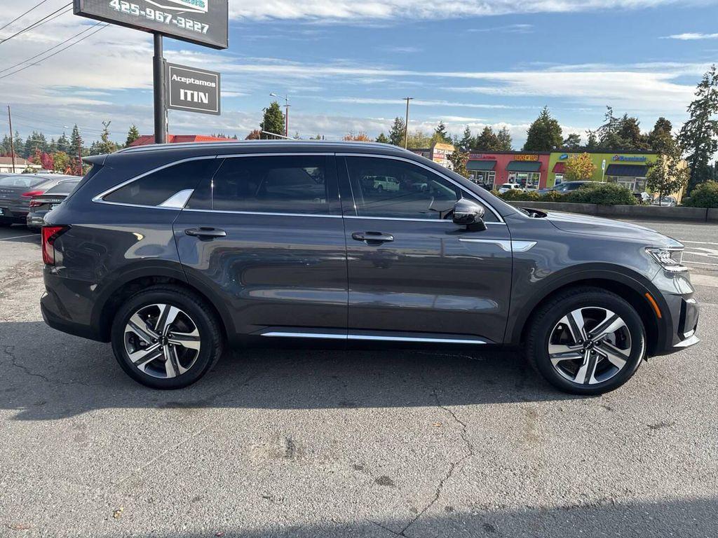 used 2023 Kia Sorento Hybrid car, priced at $29,991