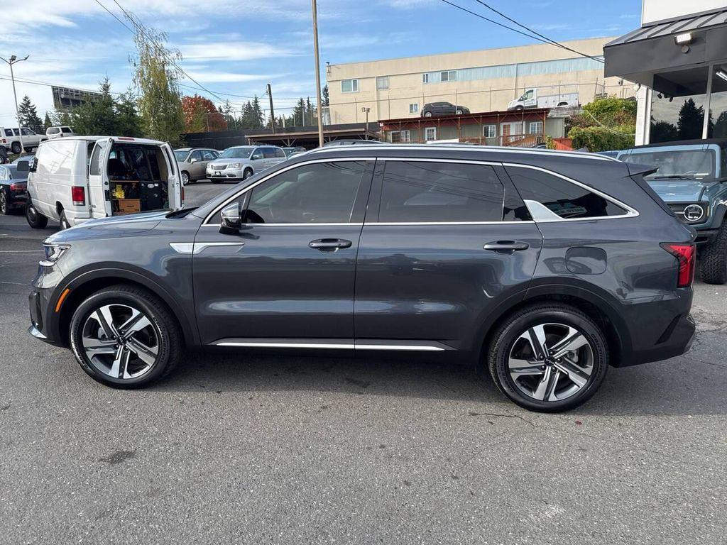 used 2023 Kia Sorento Hybrid car, priced at $29,991