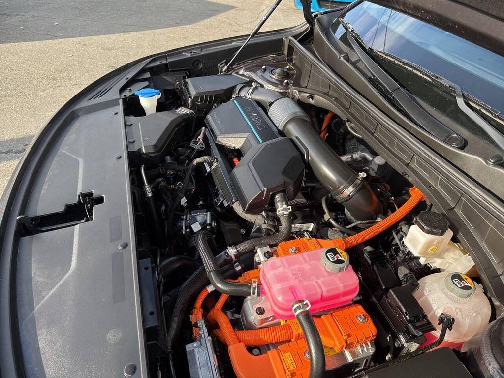 used 2023 Kia Sorento Hybrid car, priced at $29,991