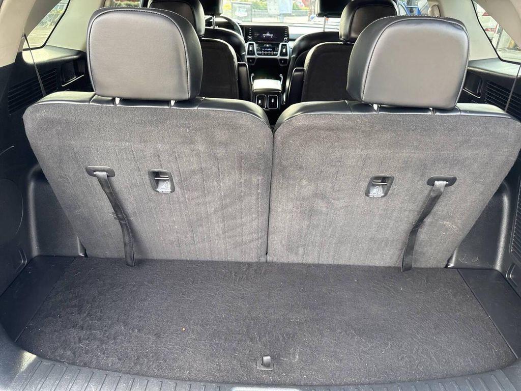 used 2023 Kia Sorento Hybrid car, priced at $29,991