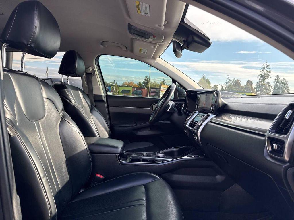 used 2023 Kia Sorento Hybrid car, priced at $29,991