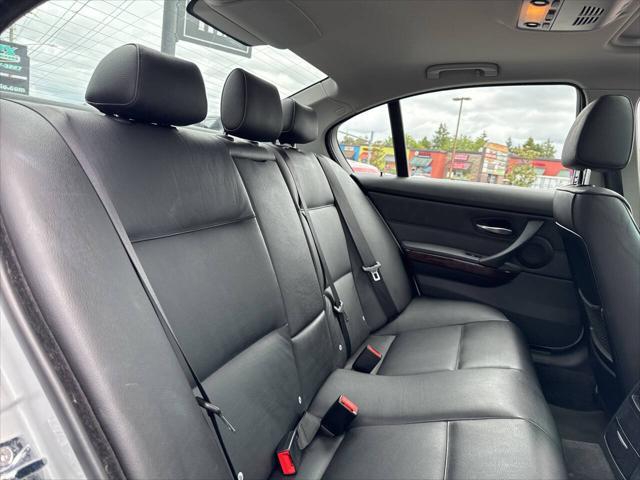 used 2006 BMW 330 car, priced at $5,991
