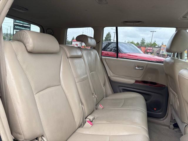 used 2004 Toyota Highlander car, priced at $7,991