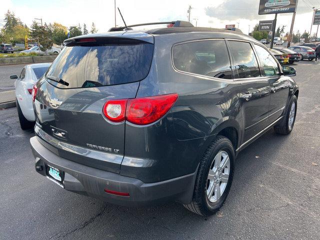 used 2009 Chevrolet Traverse car, priced at $5,991