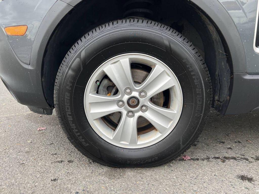 used 2009 Saturn Vue car, priced at $3,491