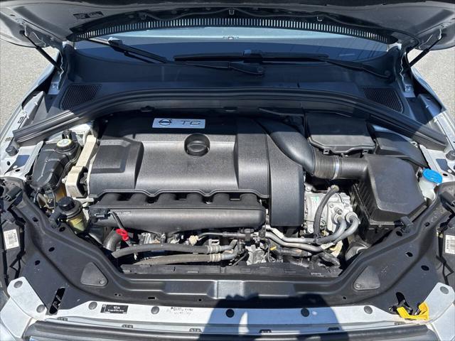 used 2014 Volvo XC60 car, priced at $9,991