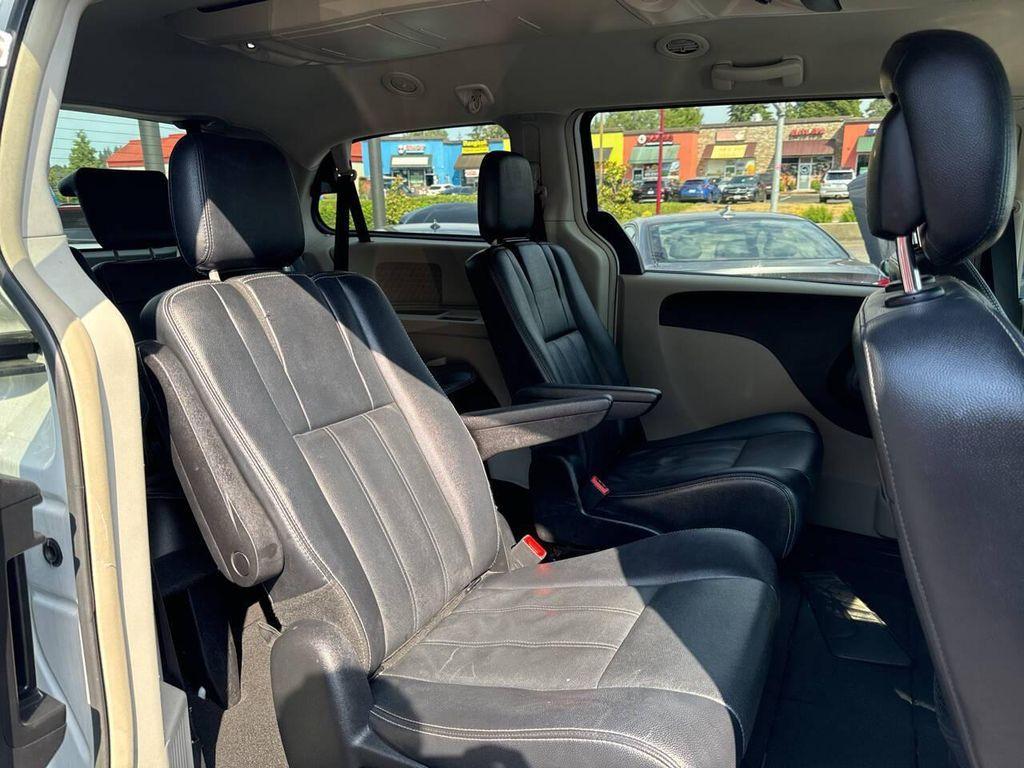 used 2014 Chrysler Town & Country car, priced at $7,991