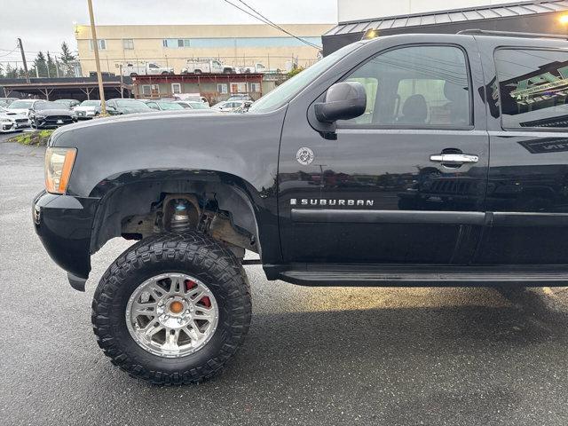 used 2007 Chevrolet Suburban car, priced at $6,991