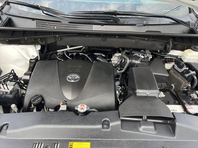 used 2019 Toyota Highlander car, priced at $24,991