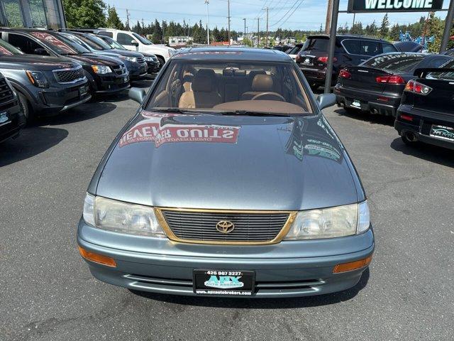 used 1995 Toyota Avalon car, priced at $5,991