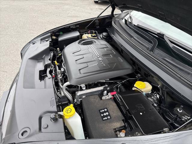 used 2015 Jeep Cherokee car, priced at $6,991