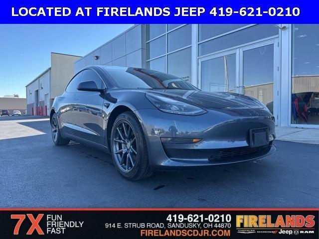 used 2021 Tesla Model 3 car, priced at $20,000