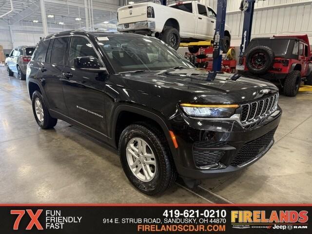 new 2025 Jeep Grand Cherokee car, priced at $40,480