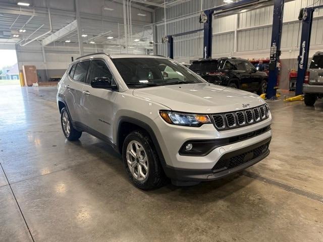 new 2025 Jeep Compass car, priced at $33,622