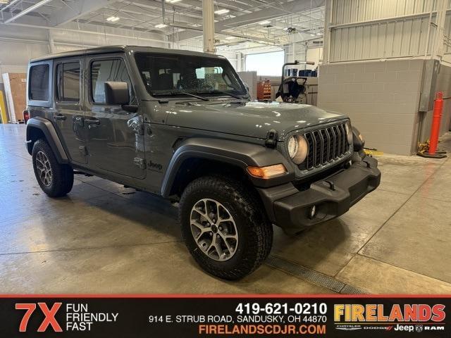 new 2025 Jeep Wrangler car, priced at $47,067