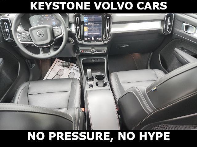 used 2021 Volvo XC40 car, priced at $31,395