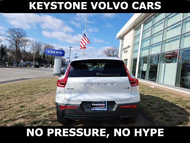 used 2023 Volvo XC40 car, priced at $35,464