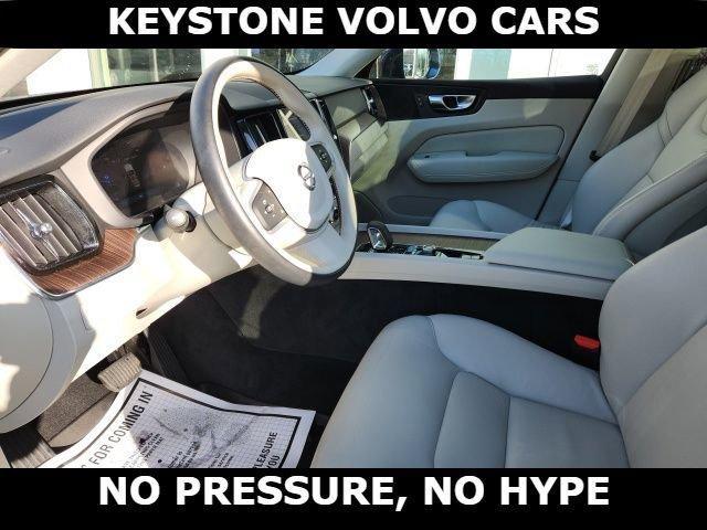 used 2022 Volvo XC60 car, priced at $36,136