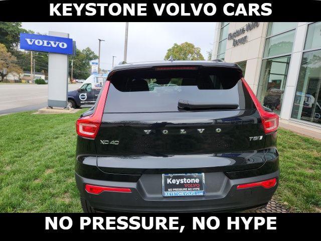 used 2022 Volvo XC40 car, priced at $33,466