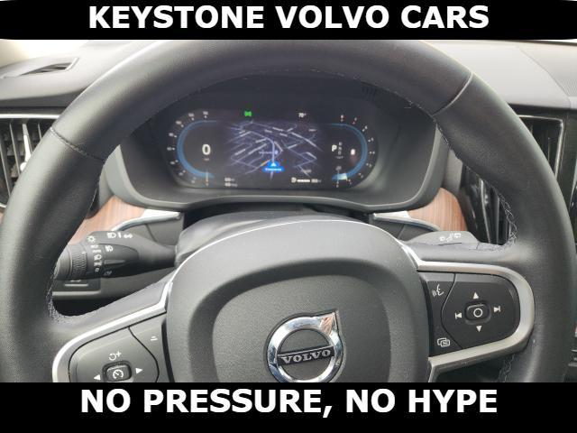 used 2022 Volvo XC60 car, priced at $34,450