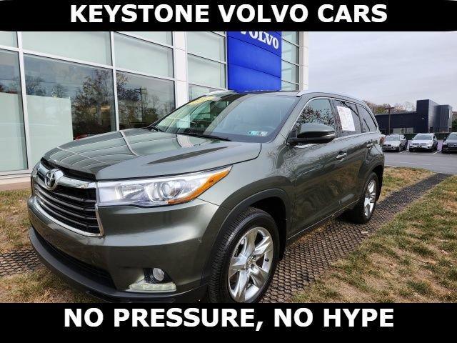 used 2015 Toyota Highlander car, priced at $19,888