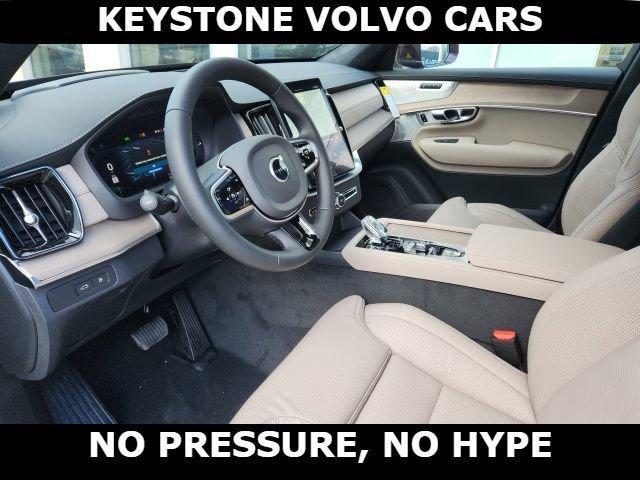 new 2025 Volvo XC90 Plug-In Hybrid car, priced at $88,695