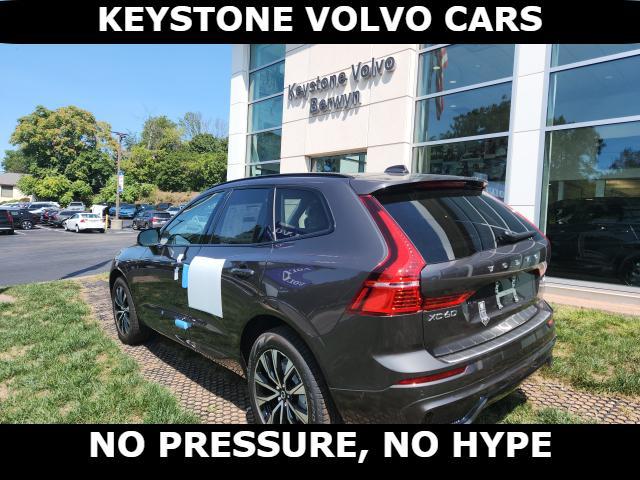 new 2025 Volvo XC60 car, priced at $54,925