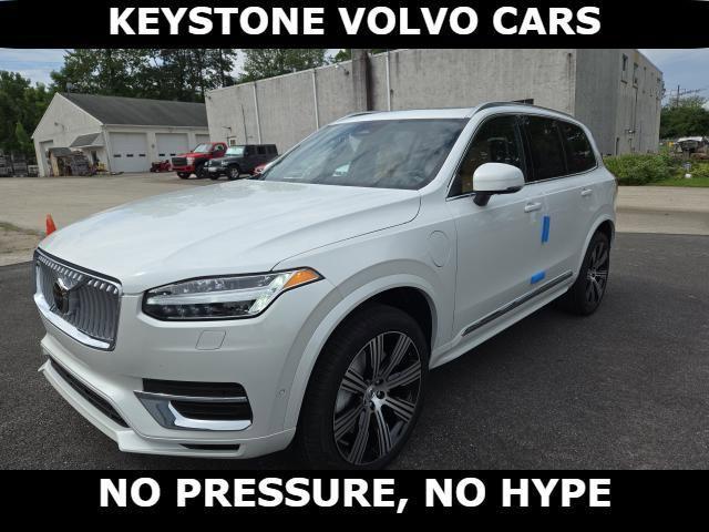 new 2025 Volvo XC90 Plug-In Hybrid car, priced at $81,375