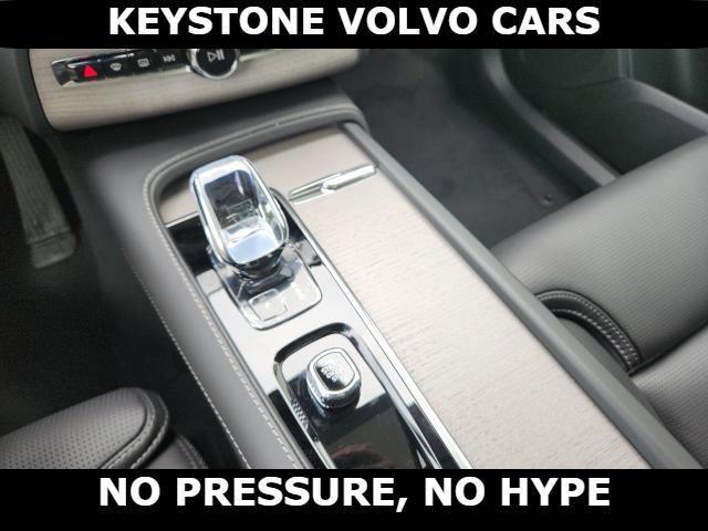 new 2024 Volvo XC90 Recharge Plug-In Hybrid car, priced at $88,855