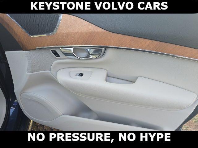 used 2022 Volvo XC90 car, priced at $39,743