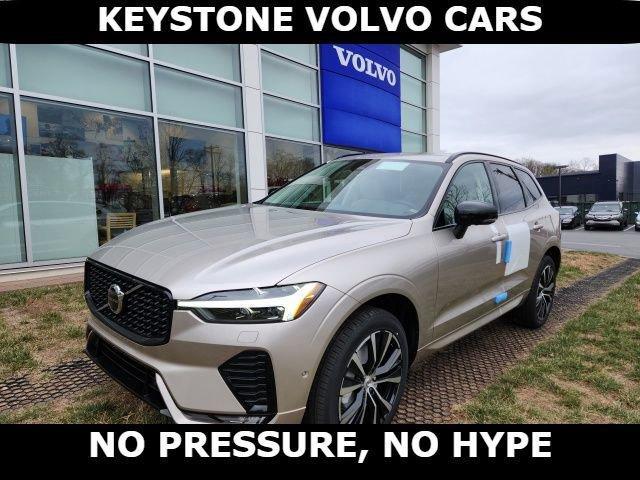 new 2025 Volvo XC60 car, priced at $55,335