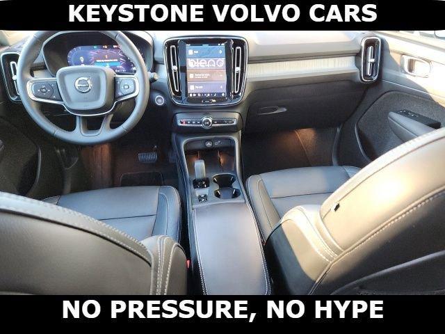 used 2024 Volvo XC40 car, priced at $31,155