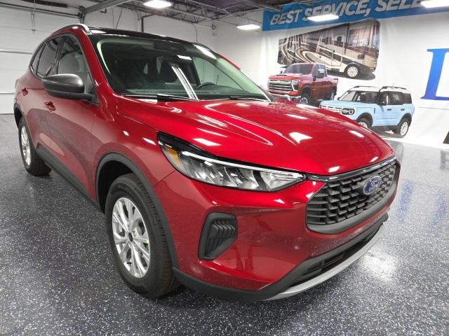 new 2025 Ford Escape car, priced at $32,800