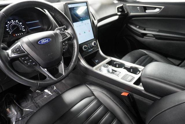 used 2024 Ford Edge car, priced at $25,128