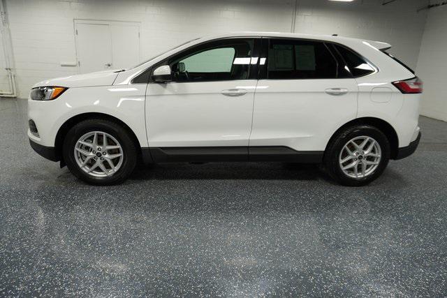 used 2024 Ford Edge car, priced at $25,128