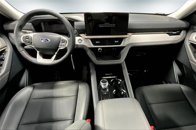 new 2025 Ford Explorer car, priced at $48,600