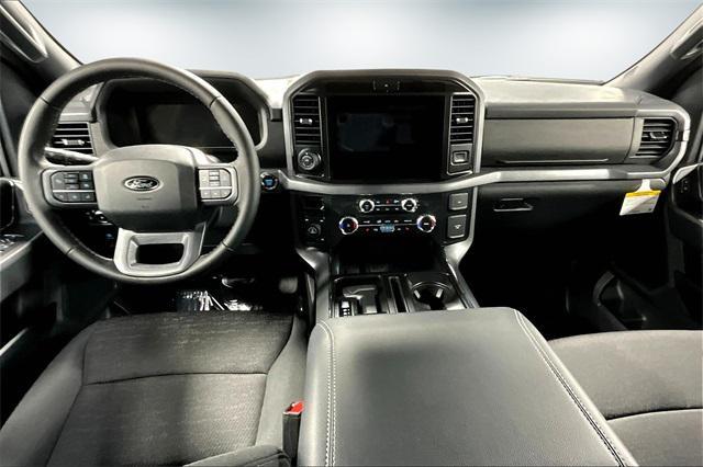 new 2025 Ford F-150 car, priced at $61,600