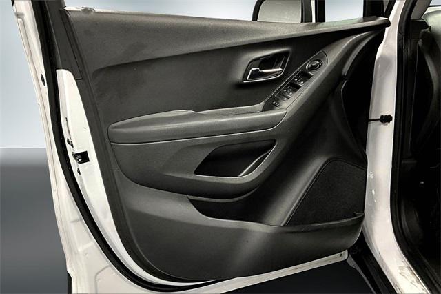 used 2020 Chevrolet Trax car, priced at $13,977