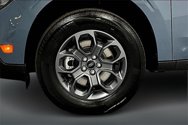 new 2025 Ford Maverick car, priced at $37,600