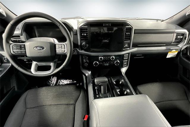 new 2025 Ford F-150 car, priced at $61,800