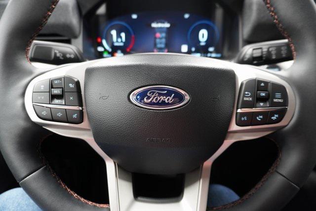 new 2025 Ford Explorer car, priced at $45,638