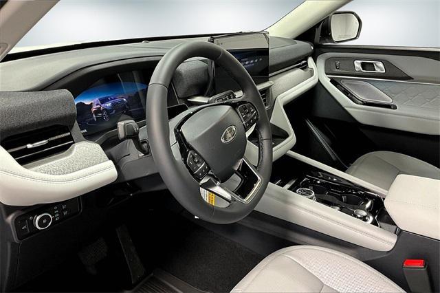 new 2025 Ford Explorer car, priced at $56,499