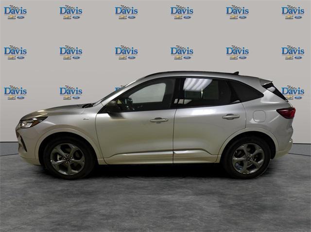 used 2023 Ford Escape car, priced at $22,017