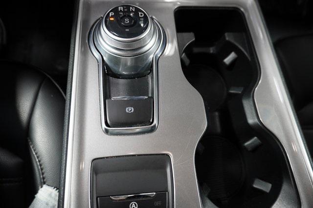 used 2024 Ford Edge car, priced at $25,594