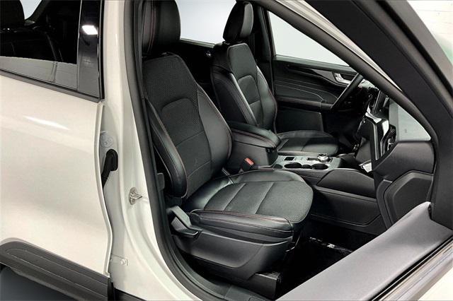 new 2025 Ford Escape car, priced at $32,100