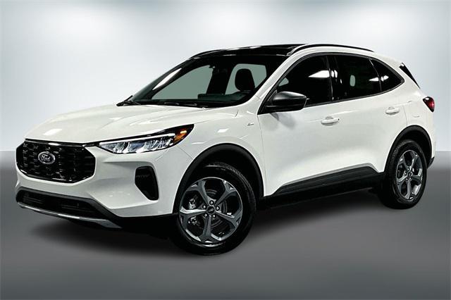 new 2025 Ford Escape car, priced at $32,100