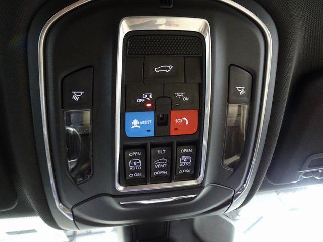 used 2023 Jeep Grand Cherokee car, priced at $31,721