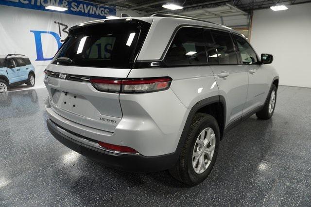 used 2023 Jeep Grand Cherokee car, priced at $28,377